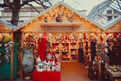 Experience the Magic: Youth's Guide to the Enchanting Montreux Christmas Market