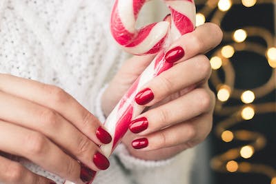 Festive Fingertips: Effortless Christmas Nails Designs for Youth